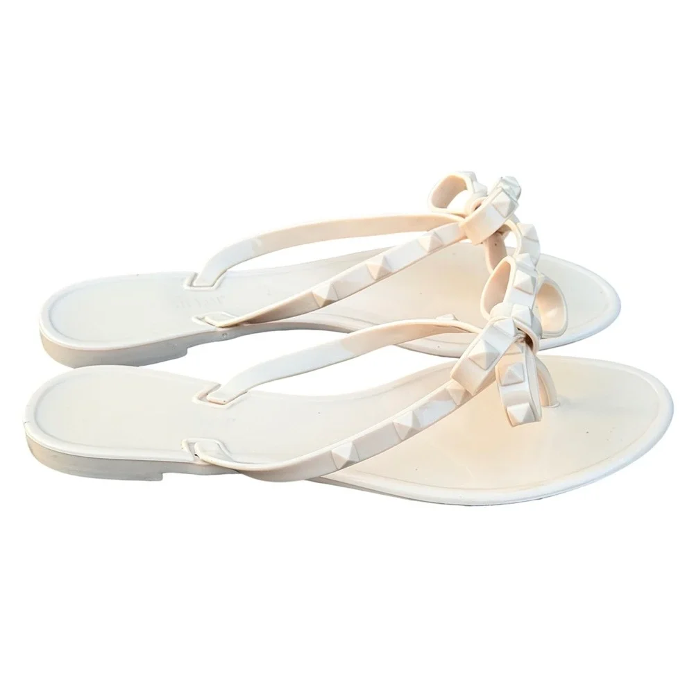 Jelly Sandals Womens 37 Nude Beige Studded Bow Flip Flop Thong Rockstud Style